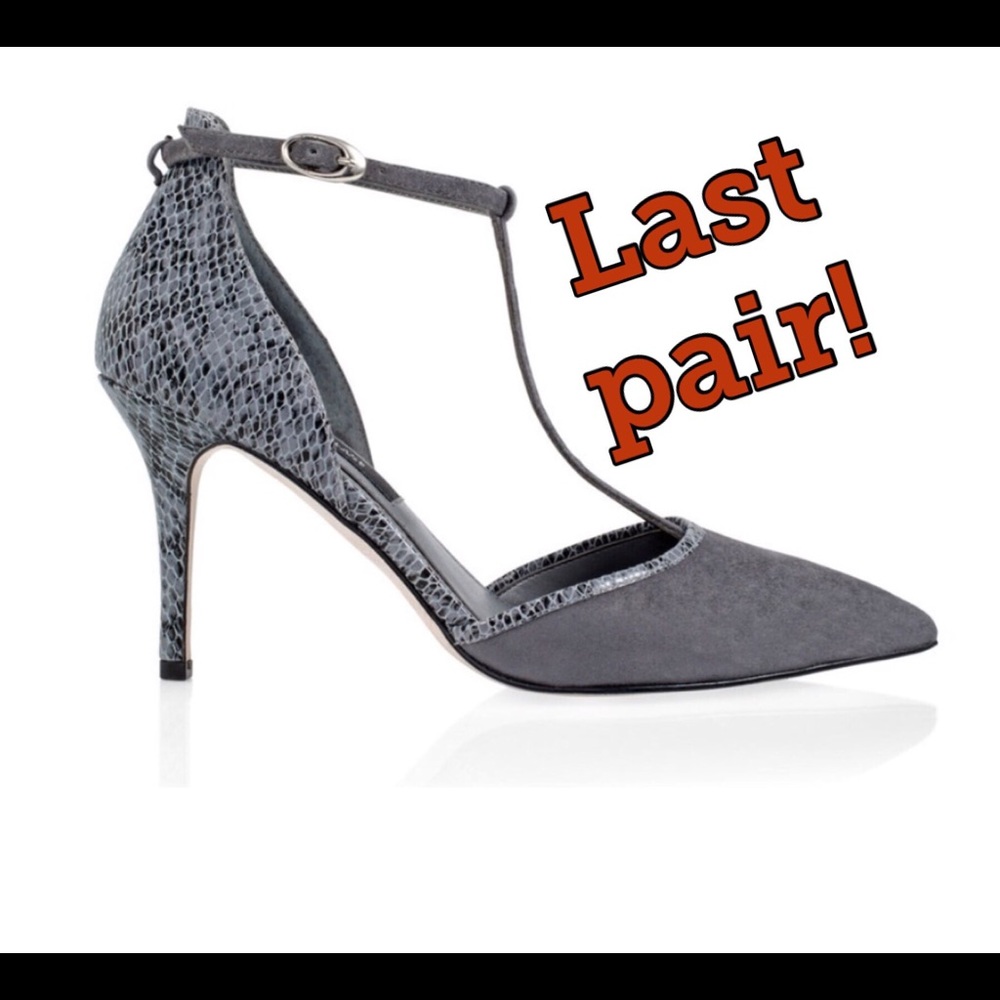 ♨️RARE!!!⭕️WHITE house|BLACK market tstrap heels💢